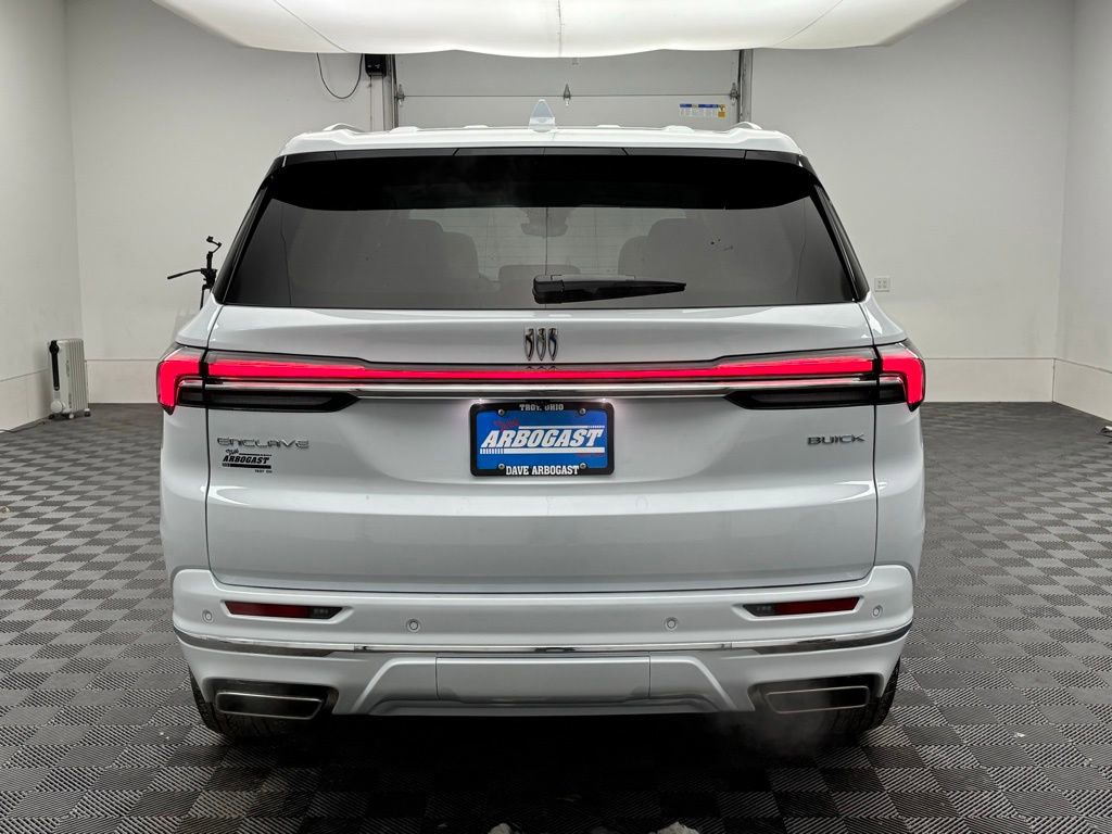 New 2026 Buick Enclave Avenir image 10