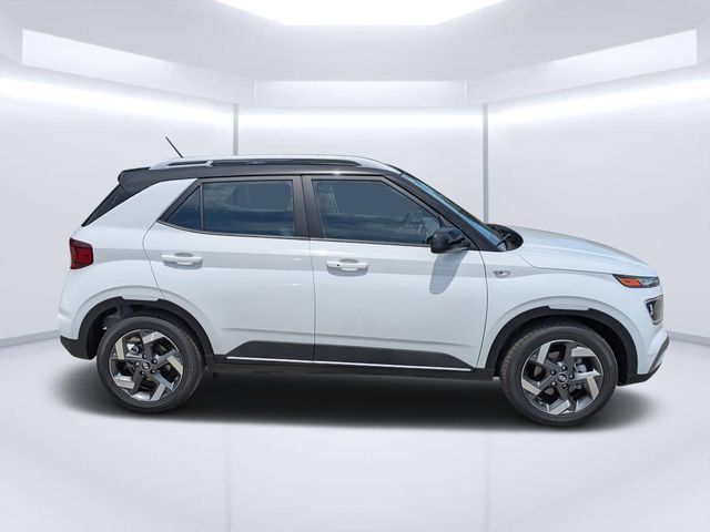 New 2025 Hyundai Venue Limited FWD image 2