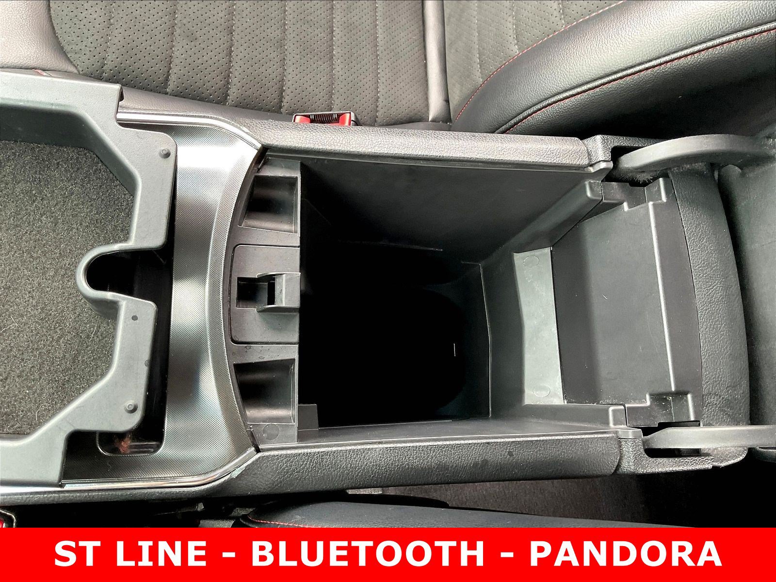 Used 2022 Ford Edge ST-Line AWD/4WD image 36