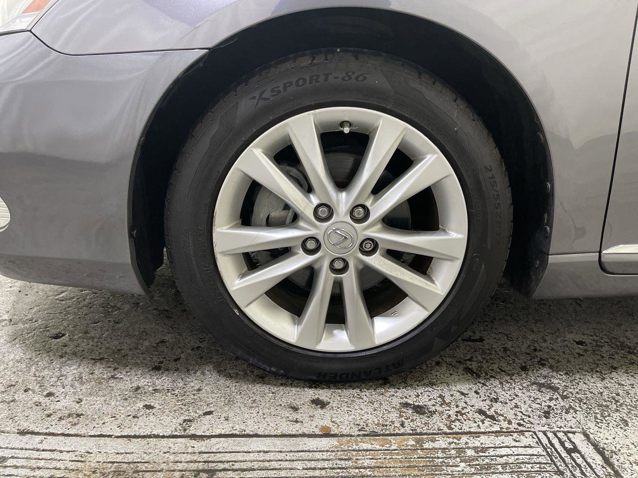 Used 2012 Lexus ES 350 image 10