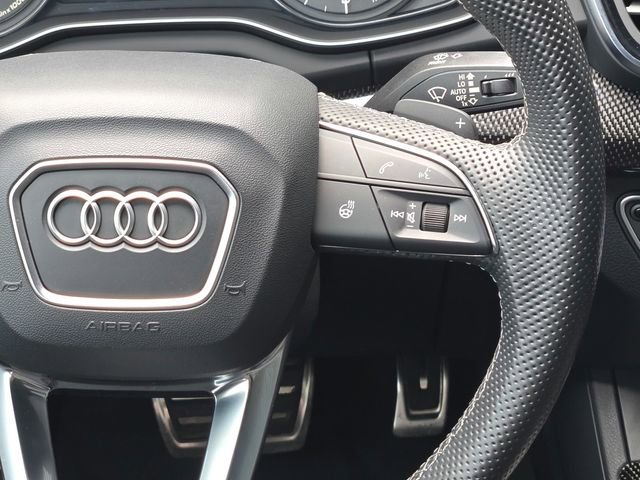 Used 2023 Audi SQ5 Premium w/ Convenience Package image 16