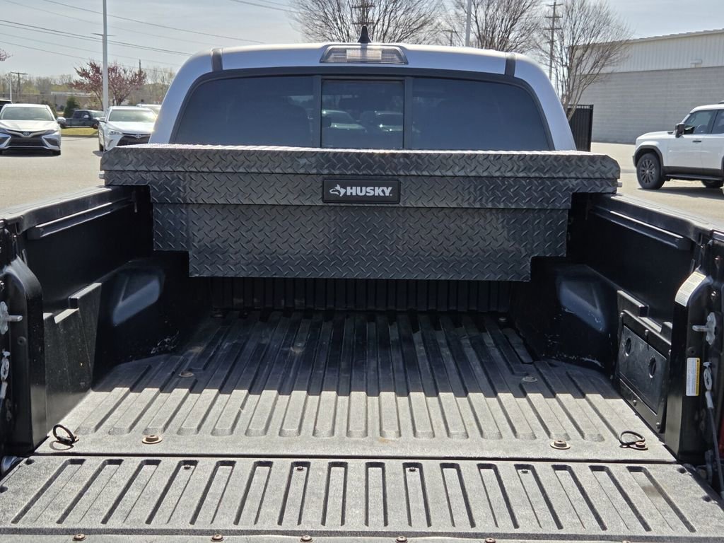 Used 2021 Toyota Tacoma SR image 9