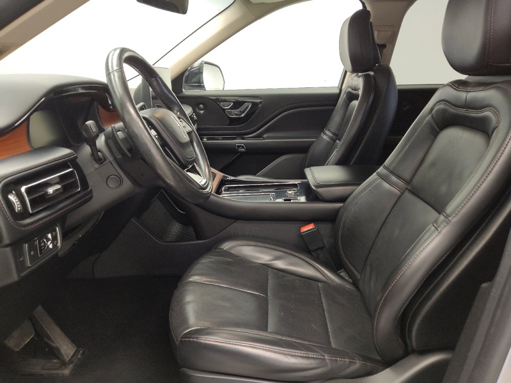 Used 2020 Lincoln Aviator Reserve w/ Equipment Group 201A AWD/4WD image 17