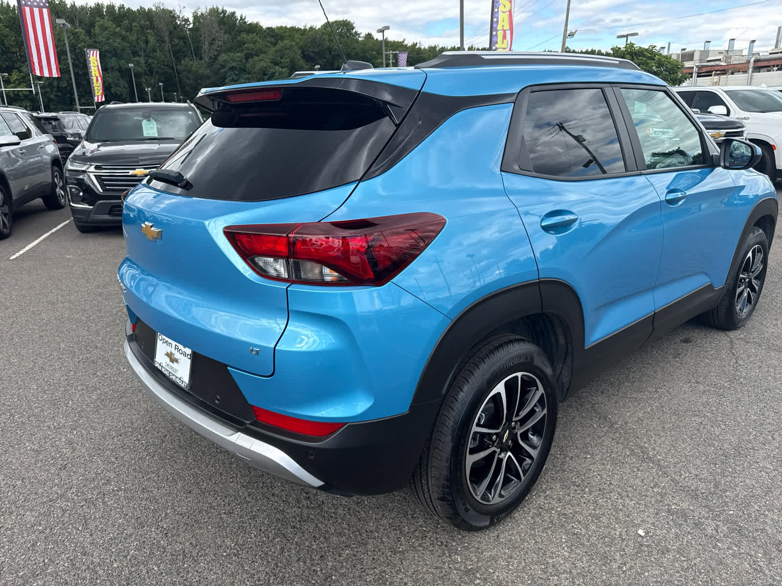 Used 2025 Chevrolet TrailBlazer LT w/ Convenience Package image 8