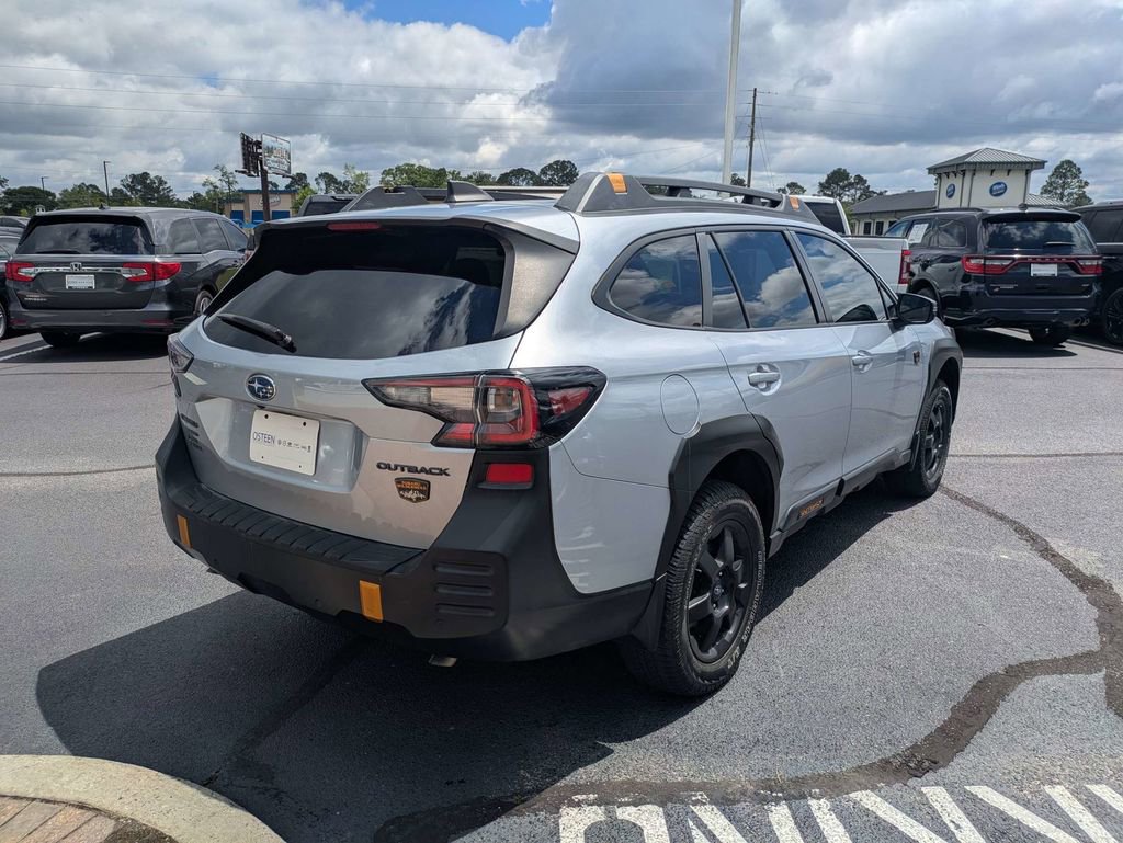 Used 2024 Subaru Outback Wilderness AWD/4WD image 5