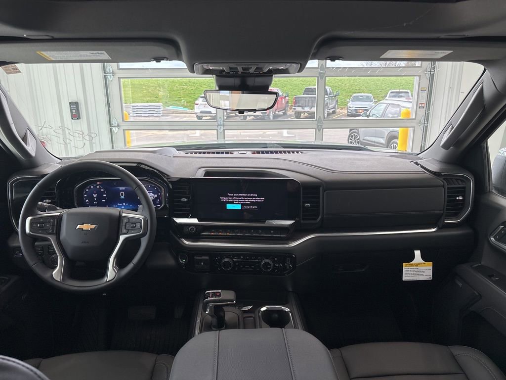 New 2026 Chevrolet Silverado 1500 LTZ w/ LTZ Premium Package AWD/4WD image 17