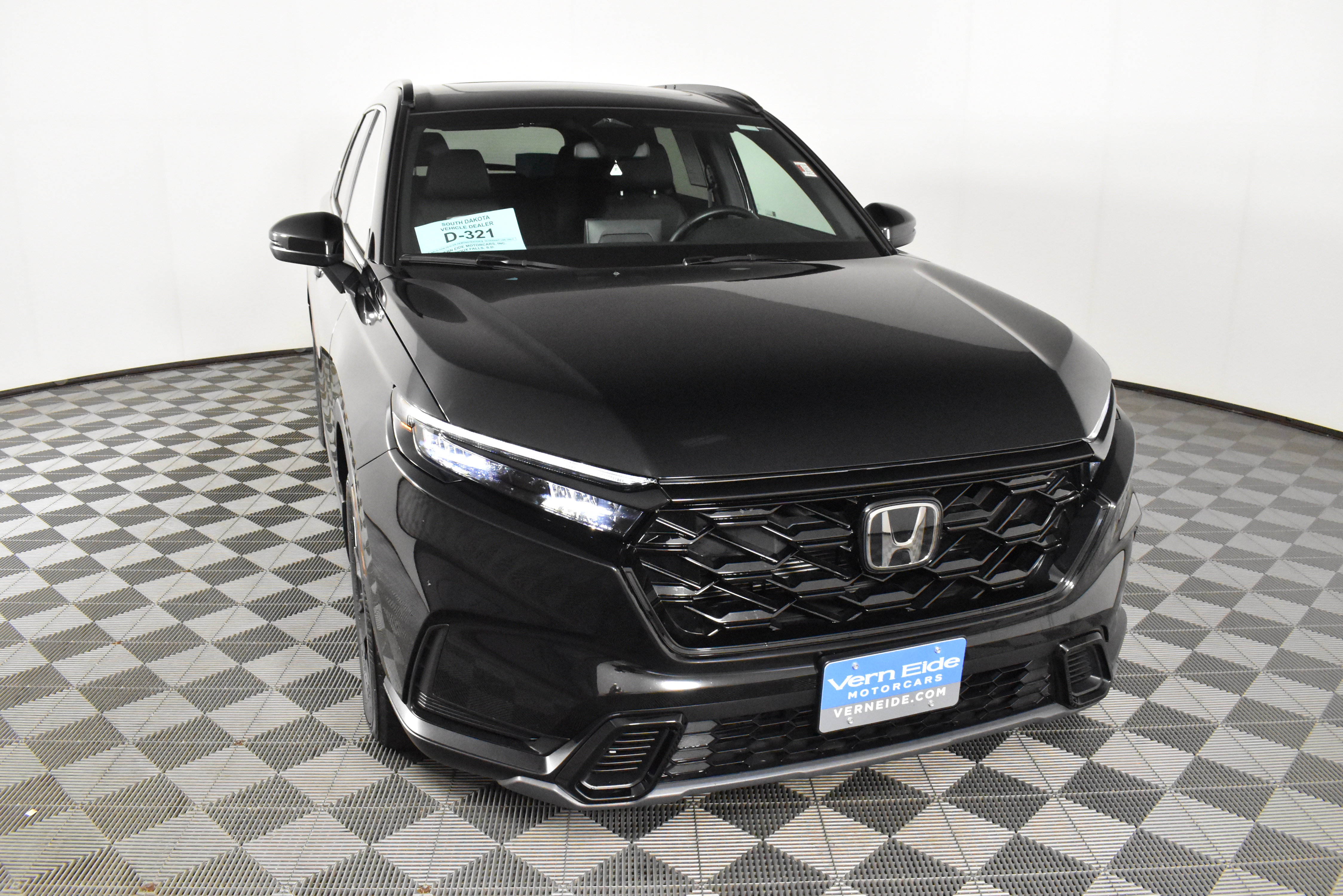Used 2025 Honda CR-V Sport image 3