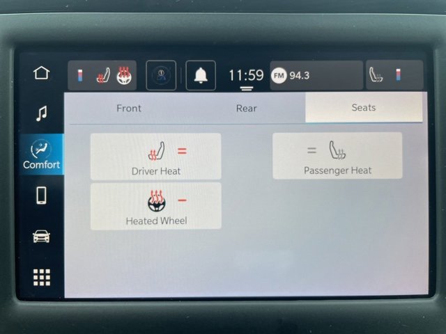 Used 2023 Chrysler Voyager LX image 24