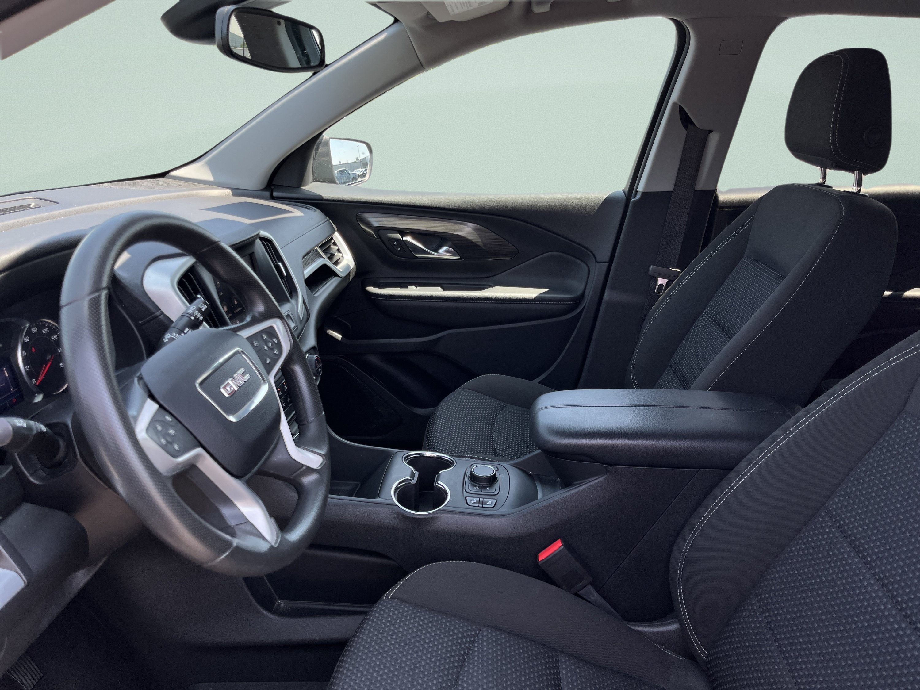 Used 2023 GMC Terrain SLE w/ Driver Convenience Package AWD/4WD image 15