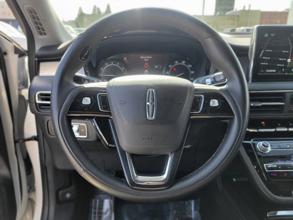Used 2022 Lincoln Corsair AWD w/ Equipment Group 101A image 25