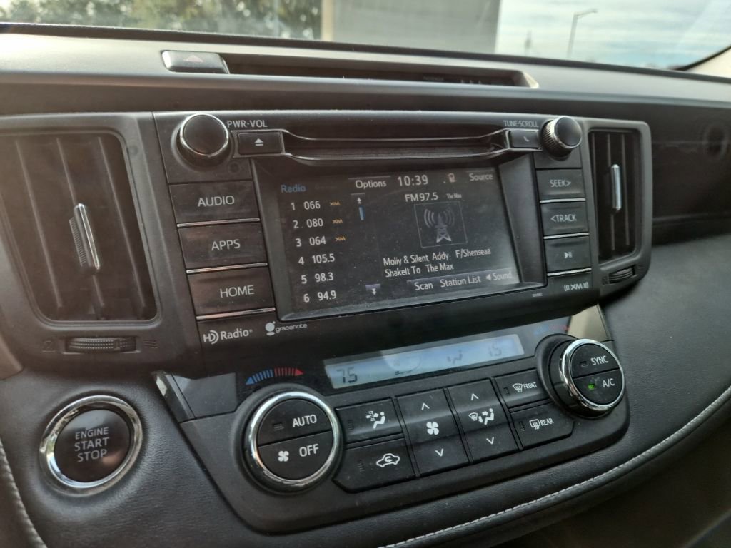 Used 2018 Toyota RAV4 XLE image 16