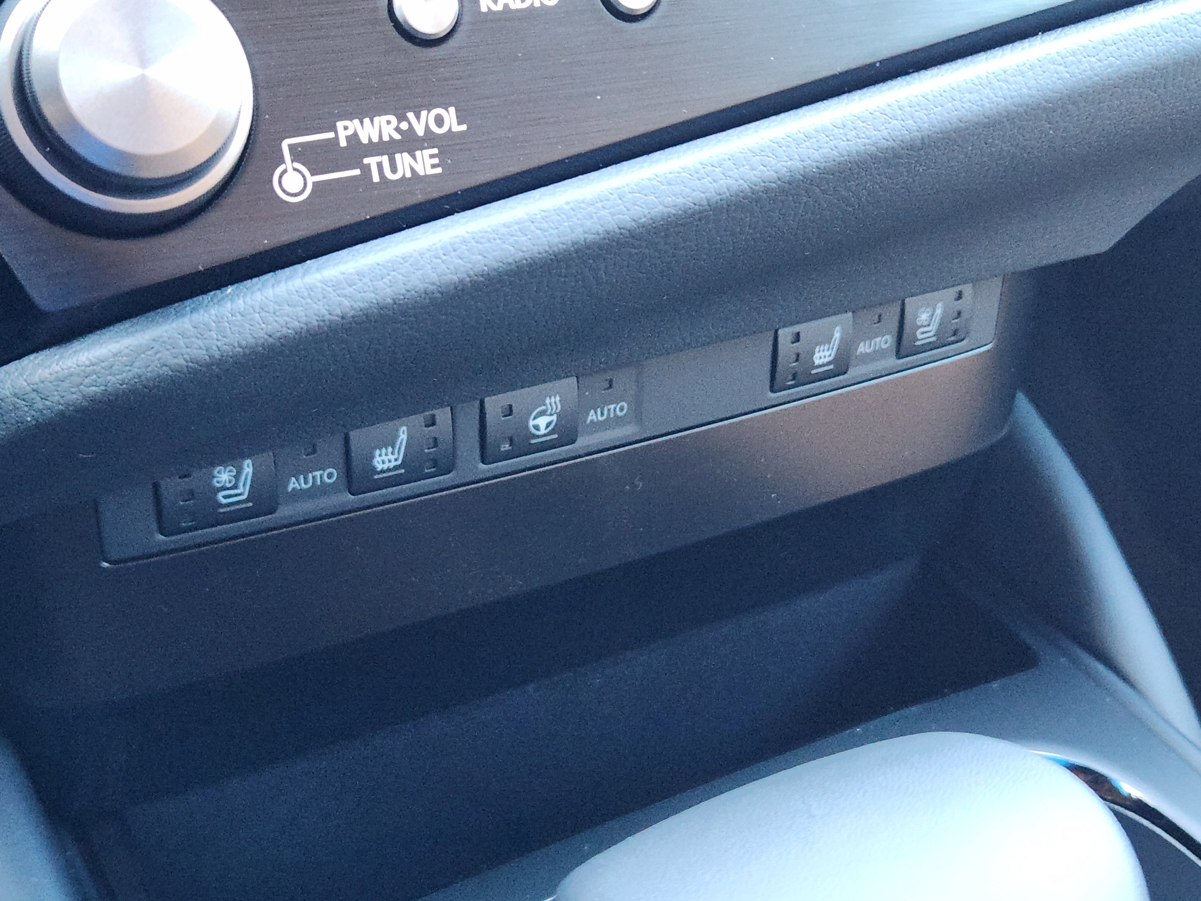 New 2025 Lexus ES 350 w/ Premium Package image 14