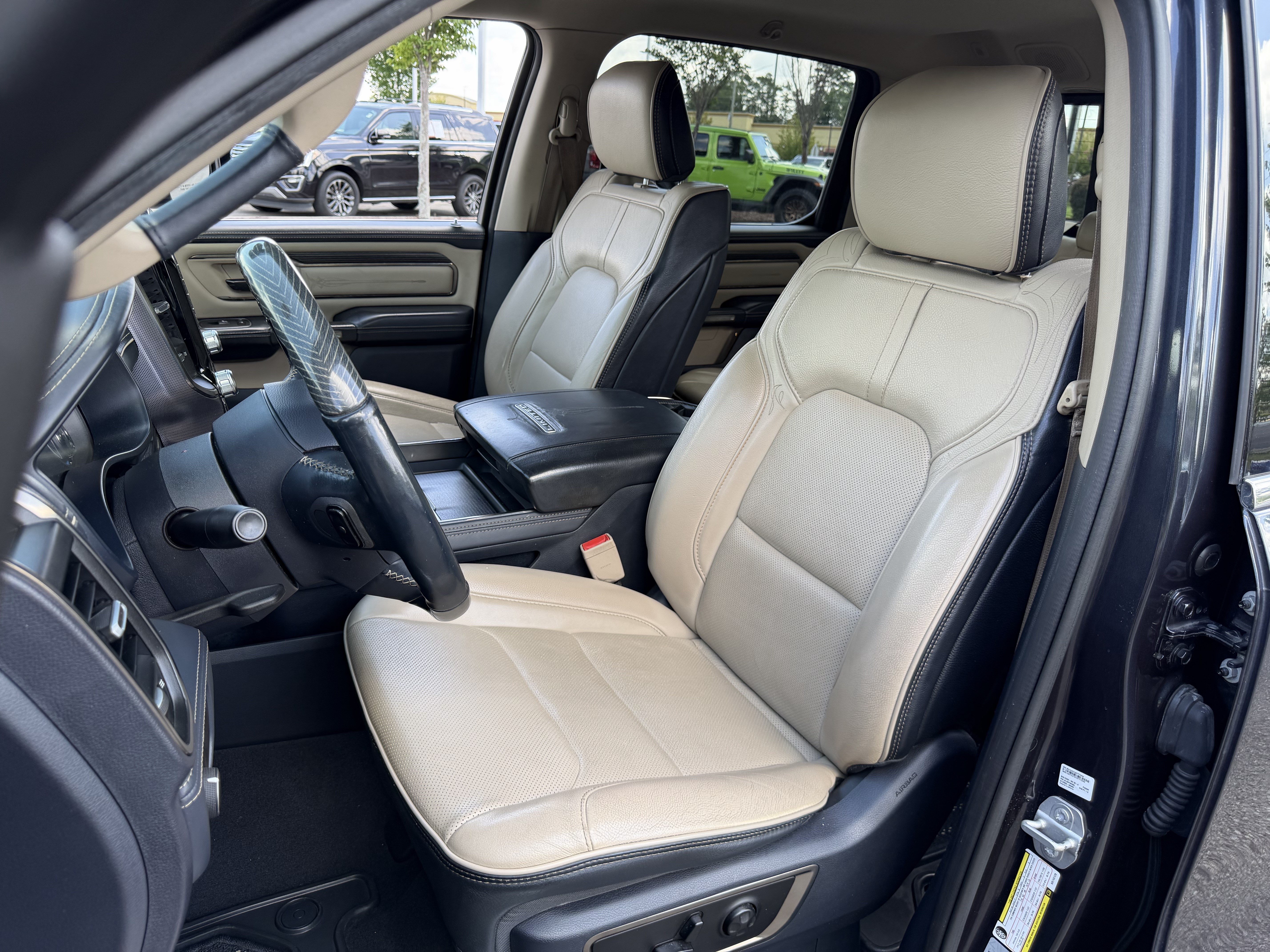 Used 2019 RAM 1500 Limited AWD/4WD image 16