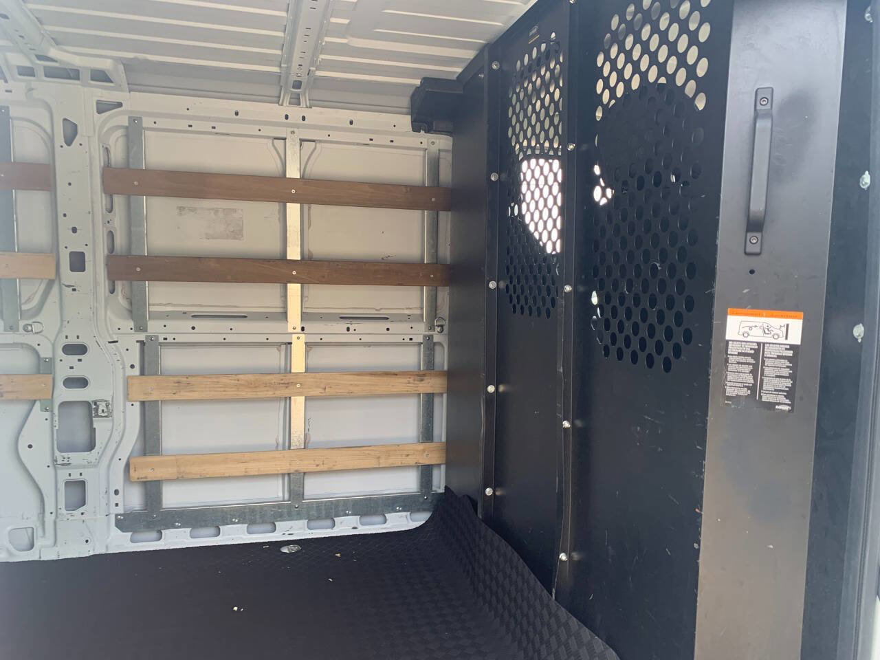Used 2023 RAM ProMaster 2500 image 21