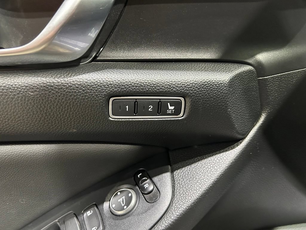 Used 2020 Honda Accord EX-L image 9