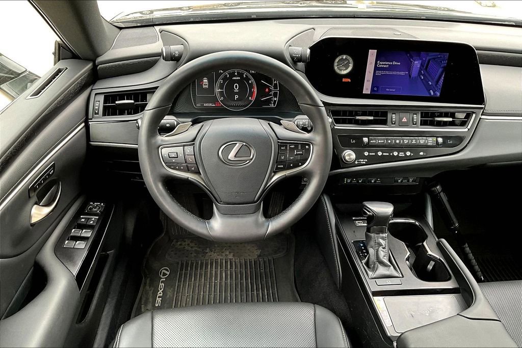 Used 2024 Lexus ES 350 w/ Premium Package image 9