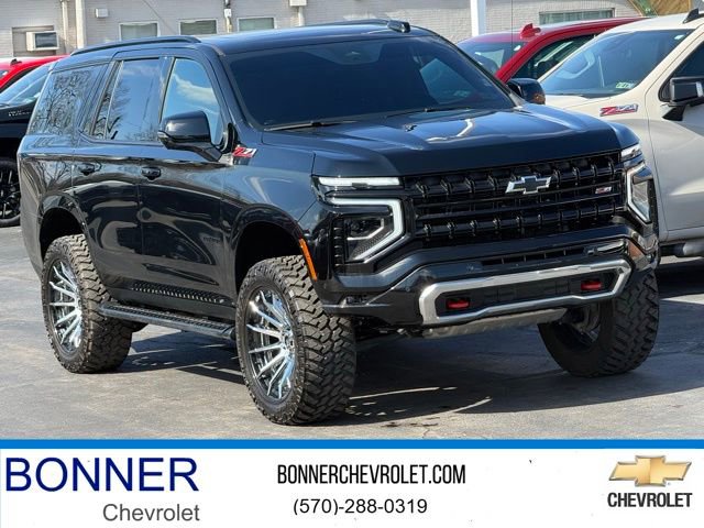 Used 2025 Chevrolet Tahoe Z71 w/ Comfort Package AWD/4WD image 1