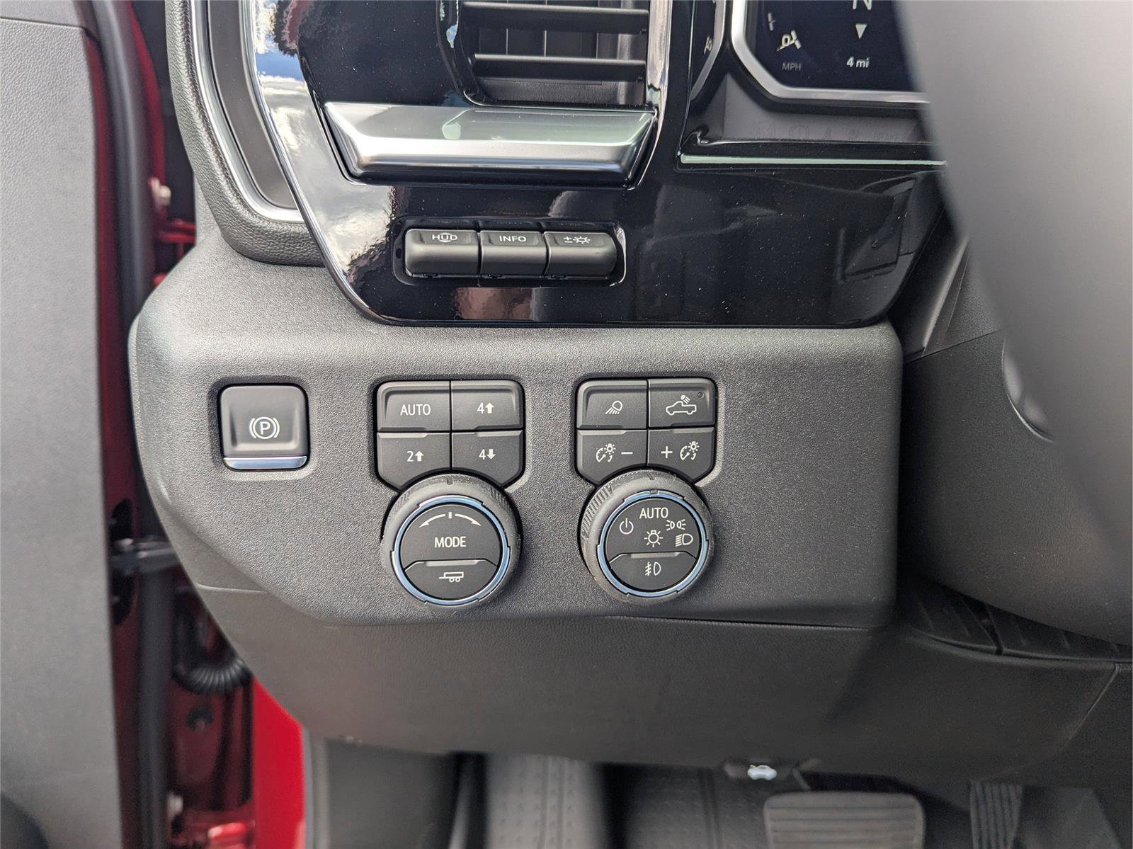 New 2026 Chevrolet Silverado 1500 High Country image 13