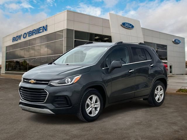 Used 2017 Chevrolet Trax LT w/ LT Convenience Package image 1