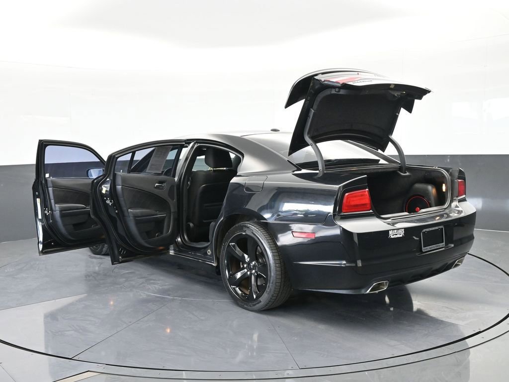 Used 2014 Dodge Charger R/T w/ Blacktop Package image 73