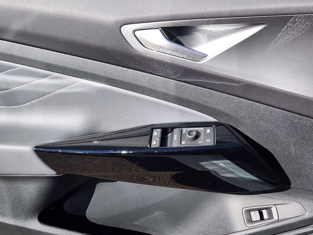 New 2026 Volkswagen ID.4 Pro S Plus AWD/4WD image 13