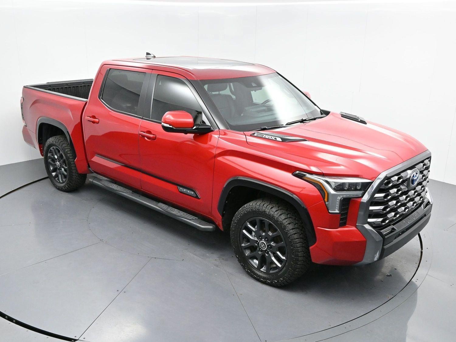 Used 2024 Toyota Tundra Platinum AWD/4WD image 38