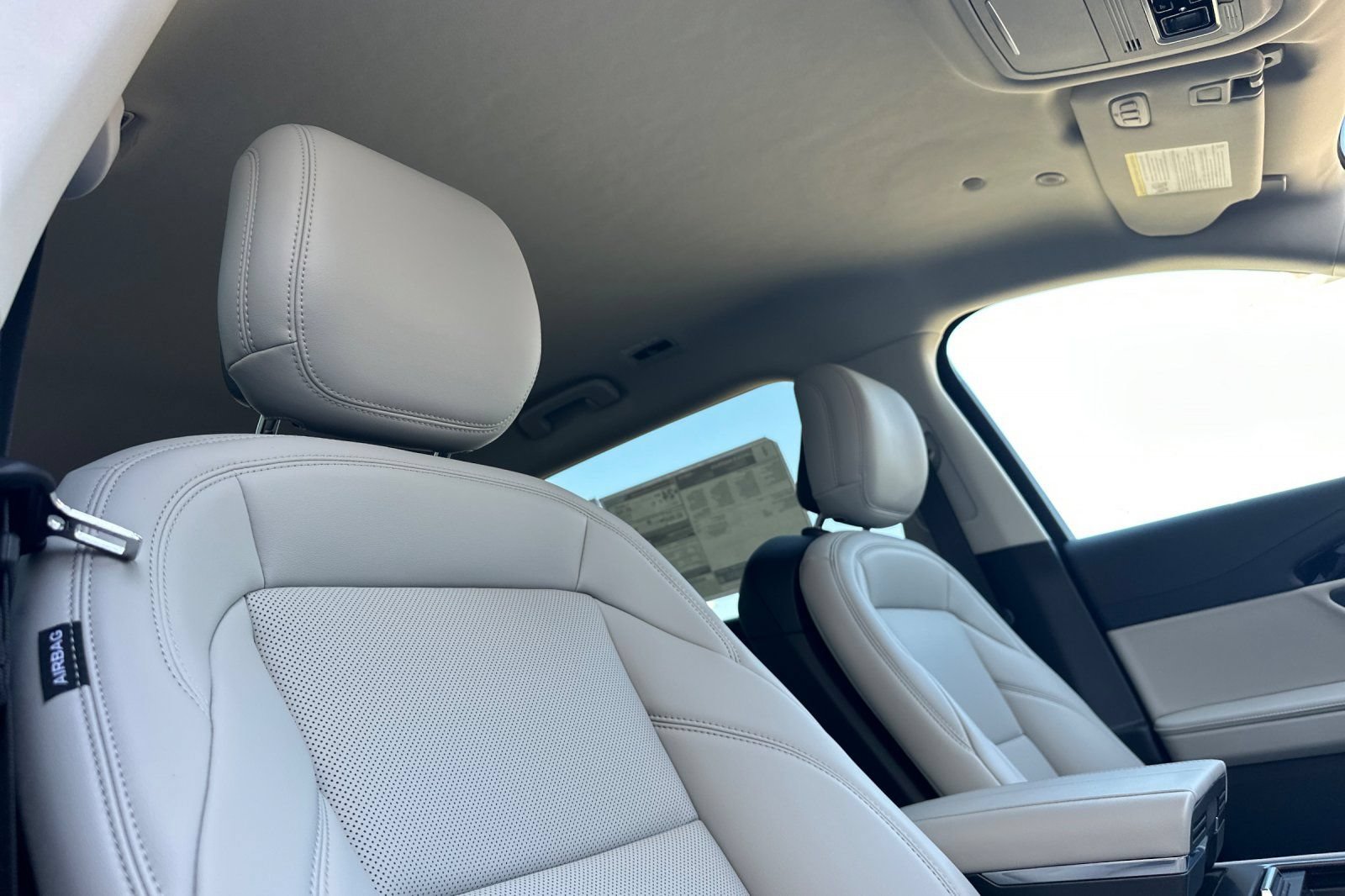 New 2026 Lincoln Nautilus Premier AWD/4WD image 16