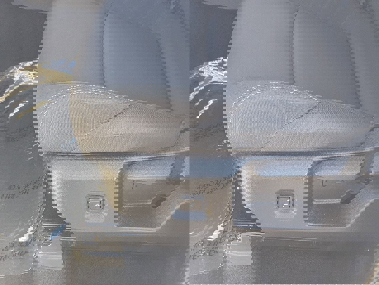 Used 2024 Toyota Tacoma SR image 17