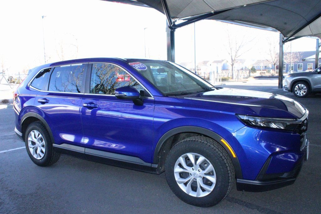 Used 2025 Honda CR-V LX image 17