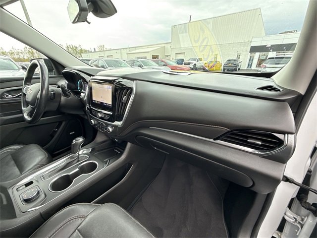 Certified 2020 Chevrolet Traverse Premier w/ Redline Edition image 30