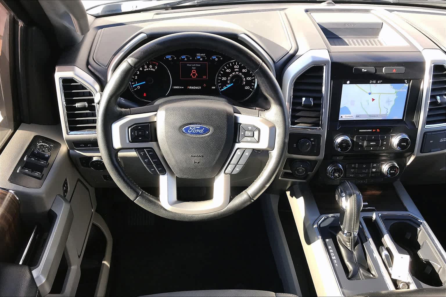 Used 2017 Ford F150 Lariat RWD image 6