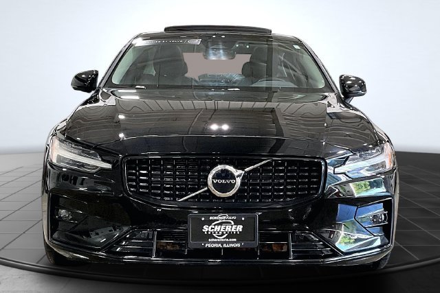 Certified 2023 Volvo S60 B5 Core w/ Climate Package FWD image 4