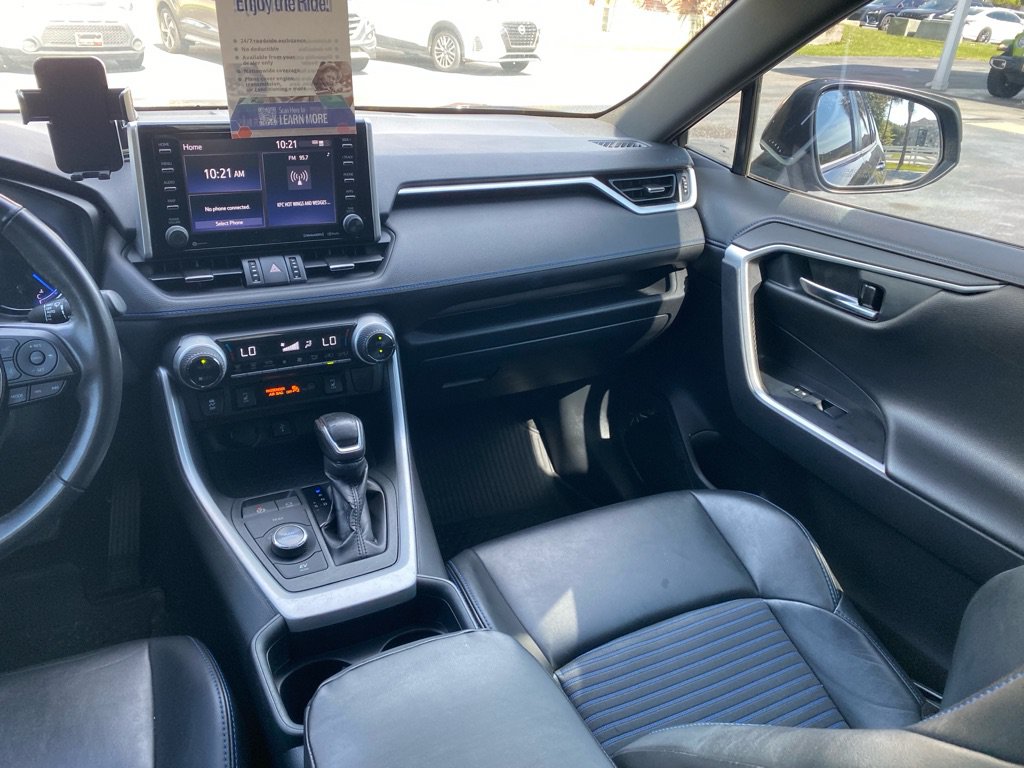 Used 2020 Toyota RAV4 XSE w/ XSE Grade Weather Package AWD/4WD image 20