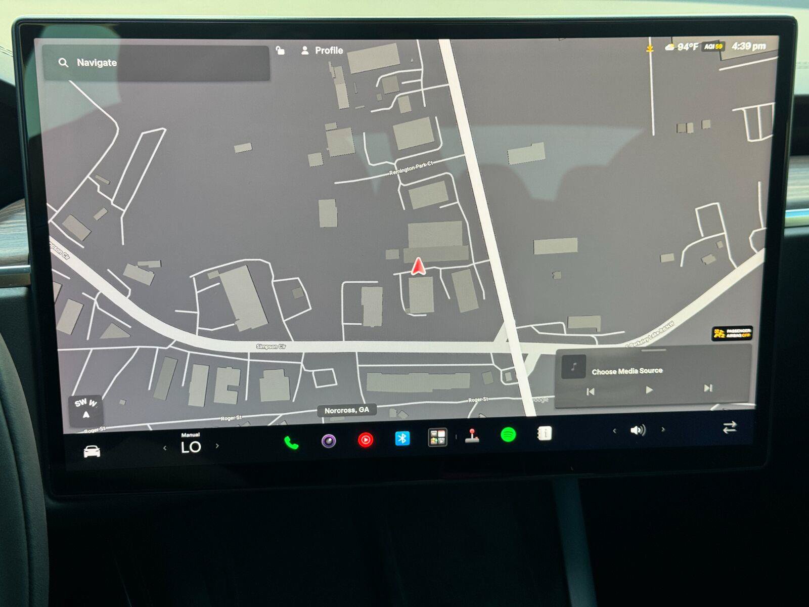Used 2024 Tesla Model X AWD/4WD image 21