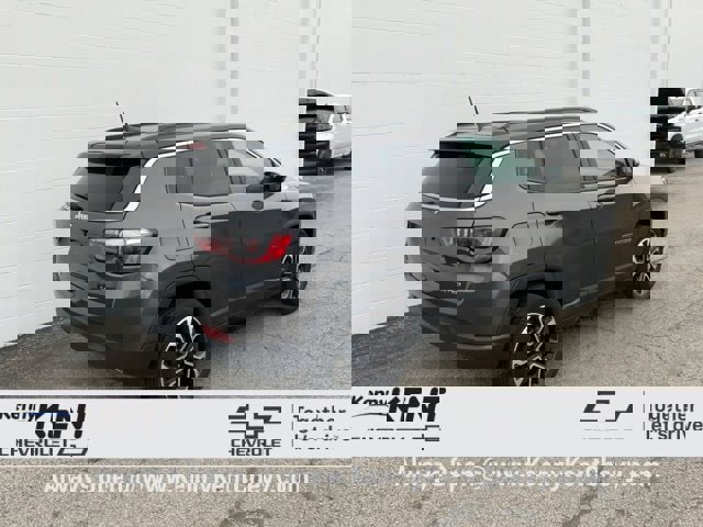 Used 2022 Jeep Compass Limited image 4