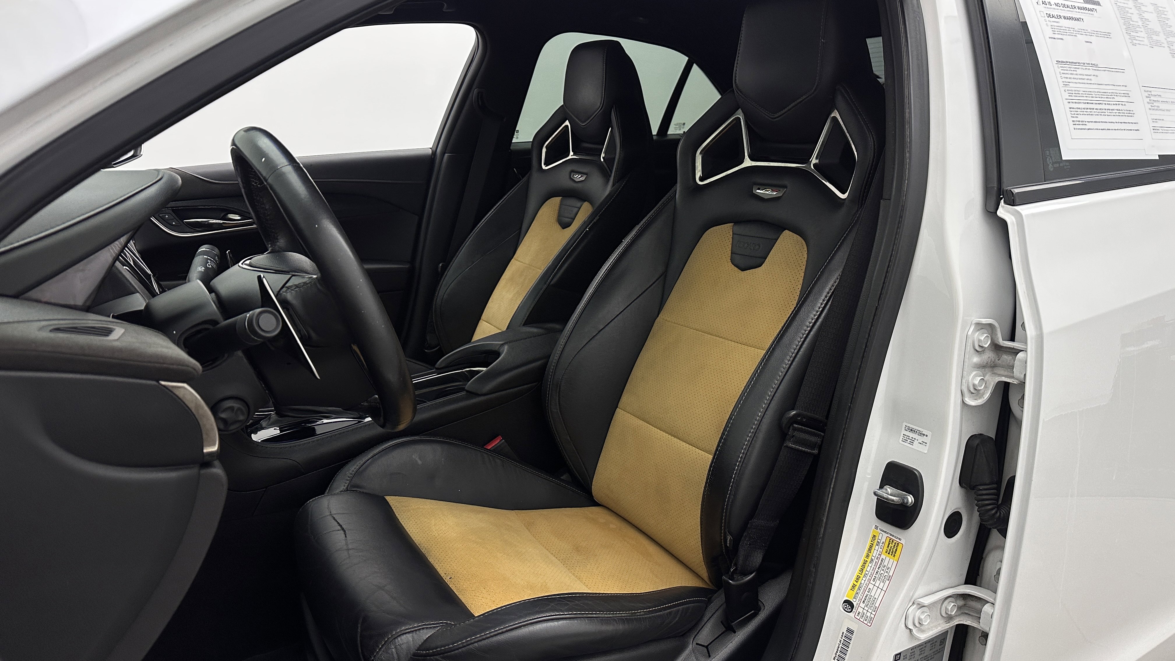 Used 2017 Cadillac ATS V w/ Luxury Package RWD image 17