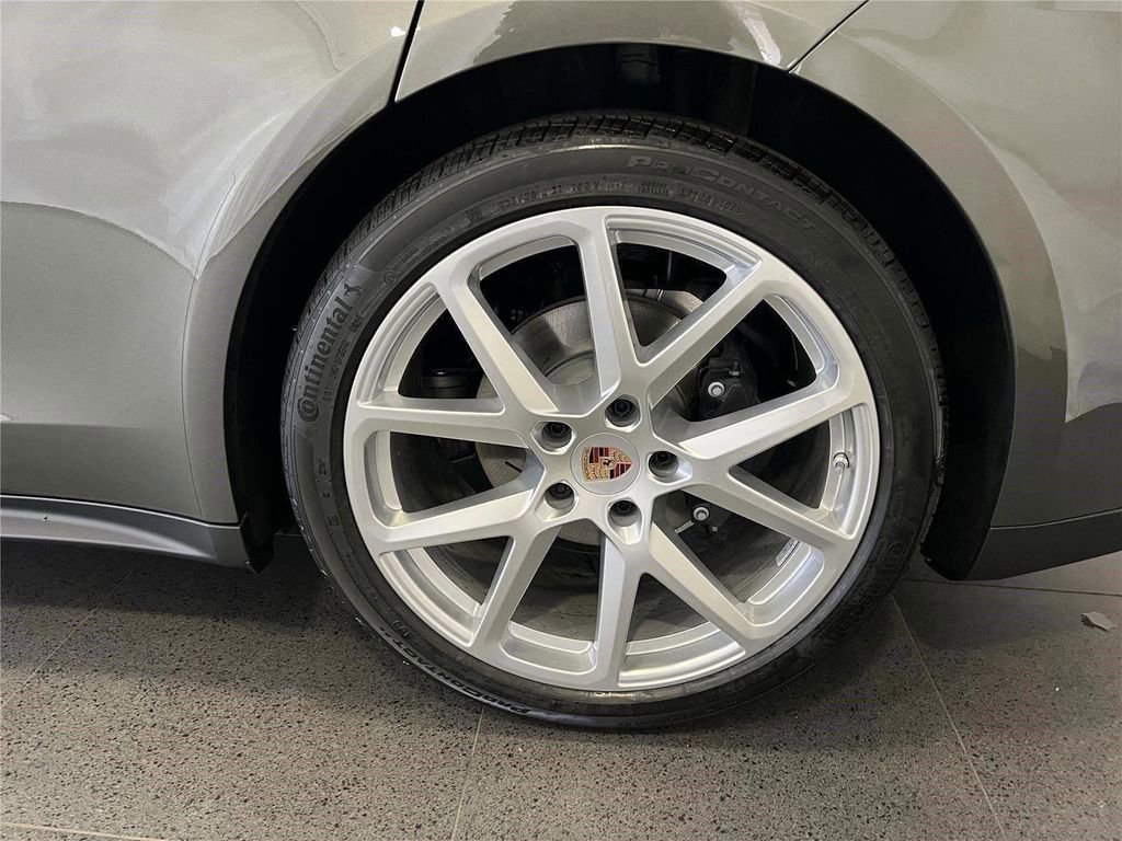 New 2026 Porsche Panamera 4 AWD/4WD image 11