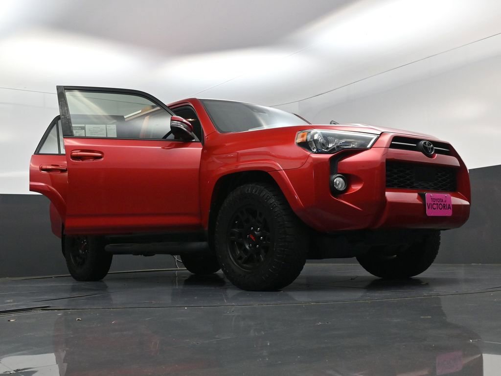 Used 2020 Toyota 4Runner SR5 Premium RWD image 26