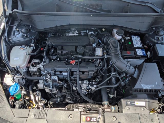 Used 2024 Hyundai Kona Limited FWD image 36