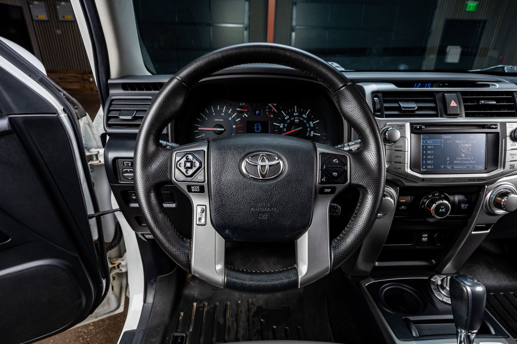 Used 2017 Toyota 4Runner TRD Off-Road Premium image 17