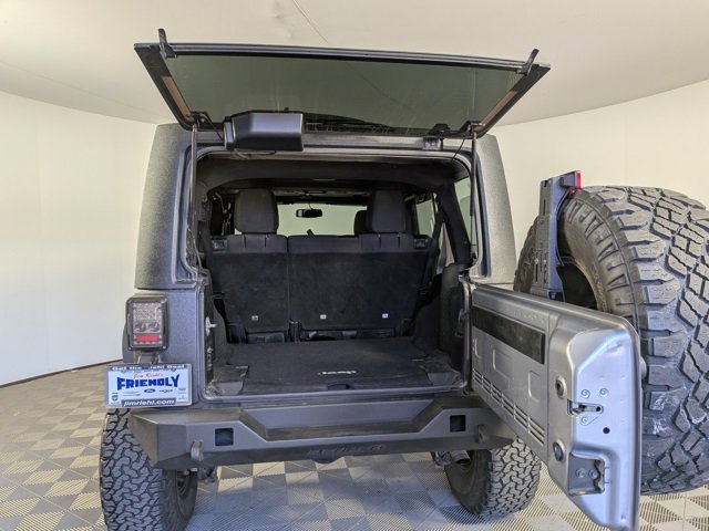 Used 2015 Jeep Wrangler Unlimited Sport w/ Quick Order Package 24S image 10
