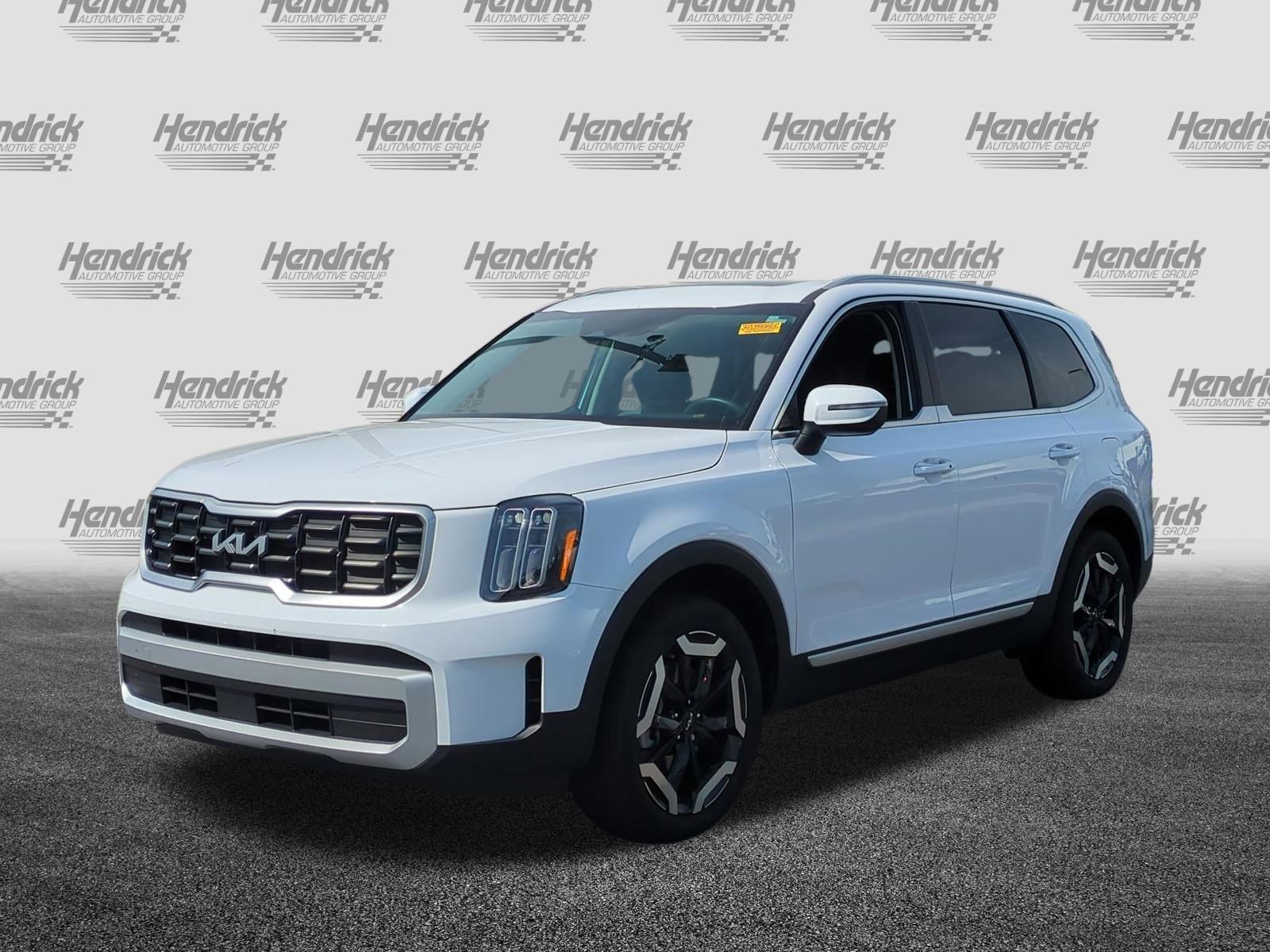 Used 2025 Kia Telluride S image 5