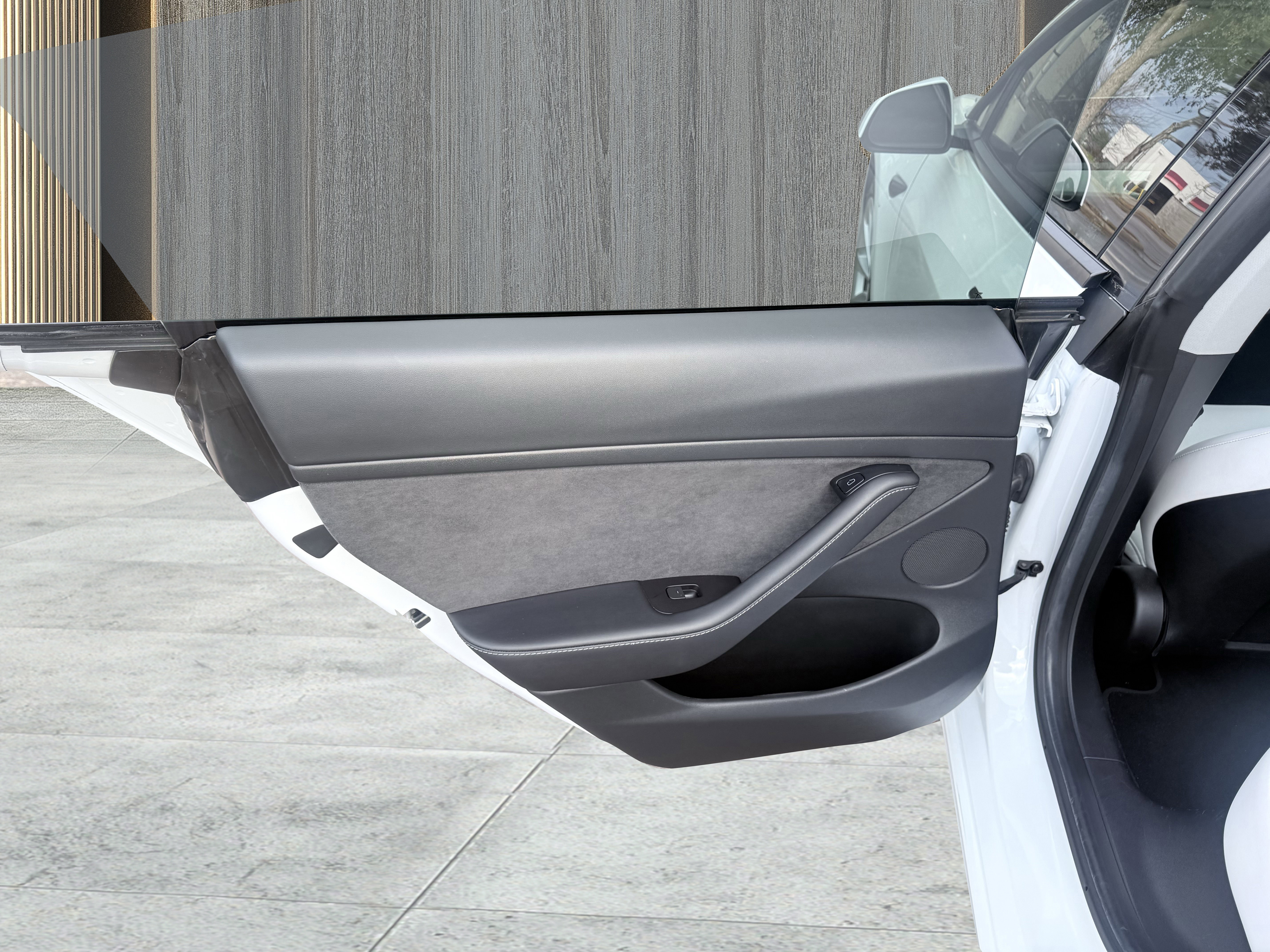 Used 2021 Tesla Model 3 Standard Range Plus image 37