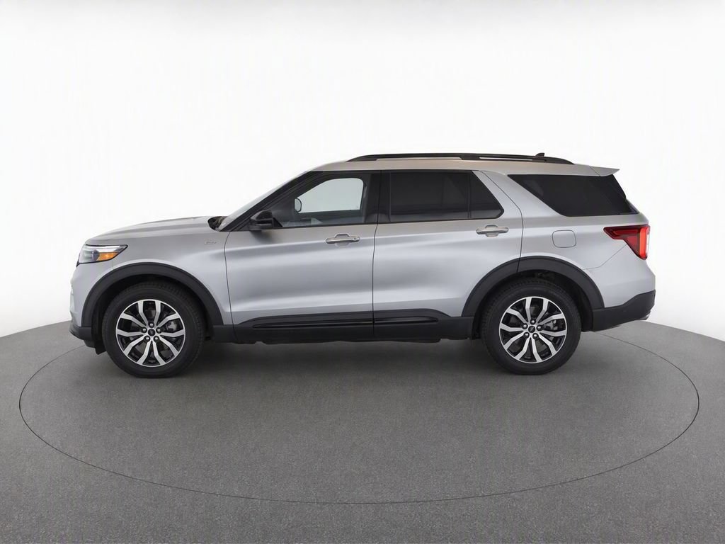 Used 2022 Ford Explorer ST-Line w/ Class IV Trailer Tow Package AWD/4WD image 7