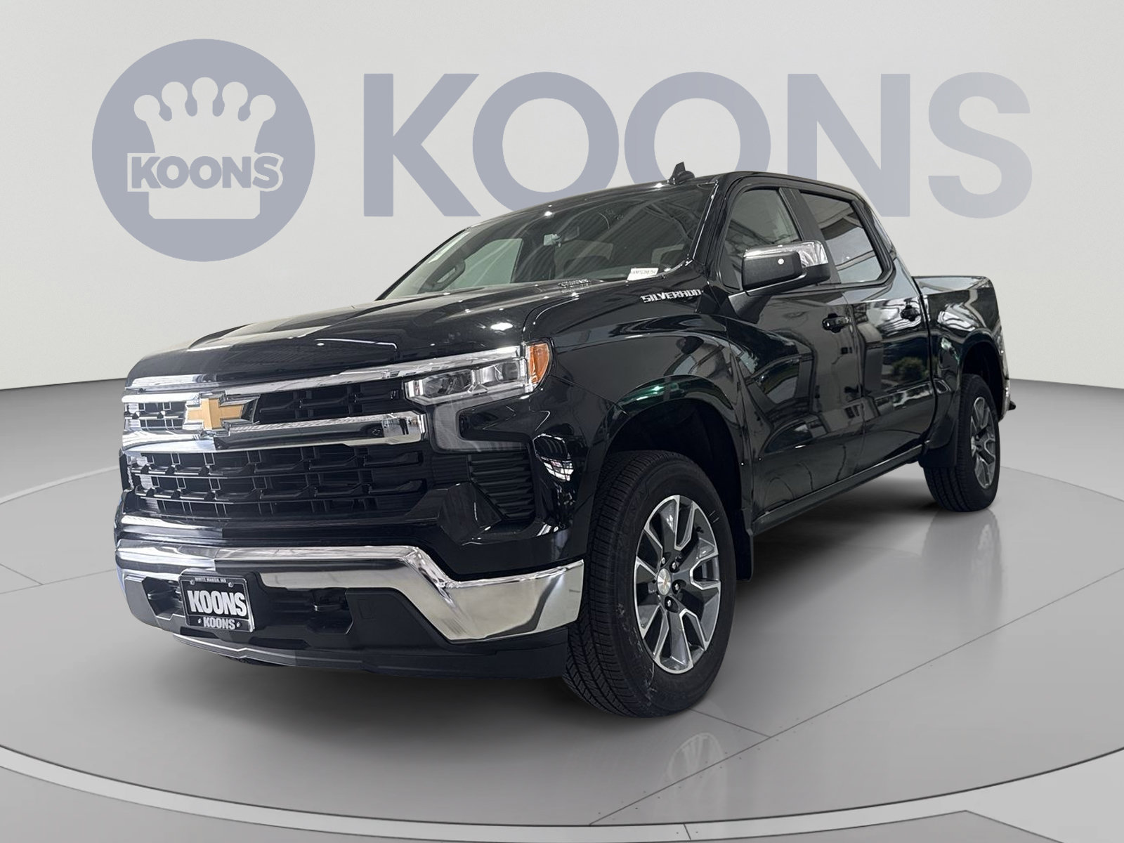 Used 2023 Chevrolet Silverado 1500 ZR2 w/ Technology Package AWD/4WD image 1