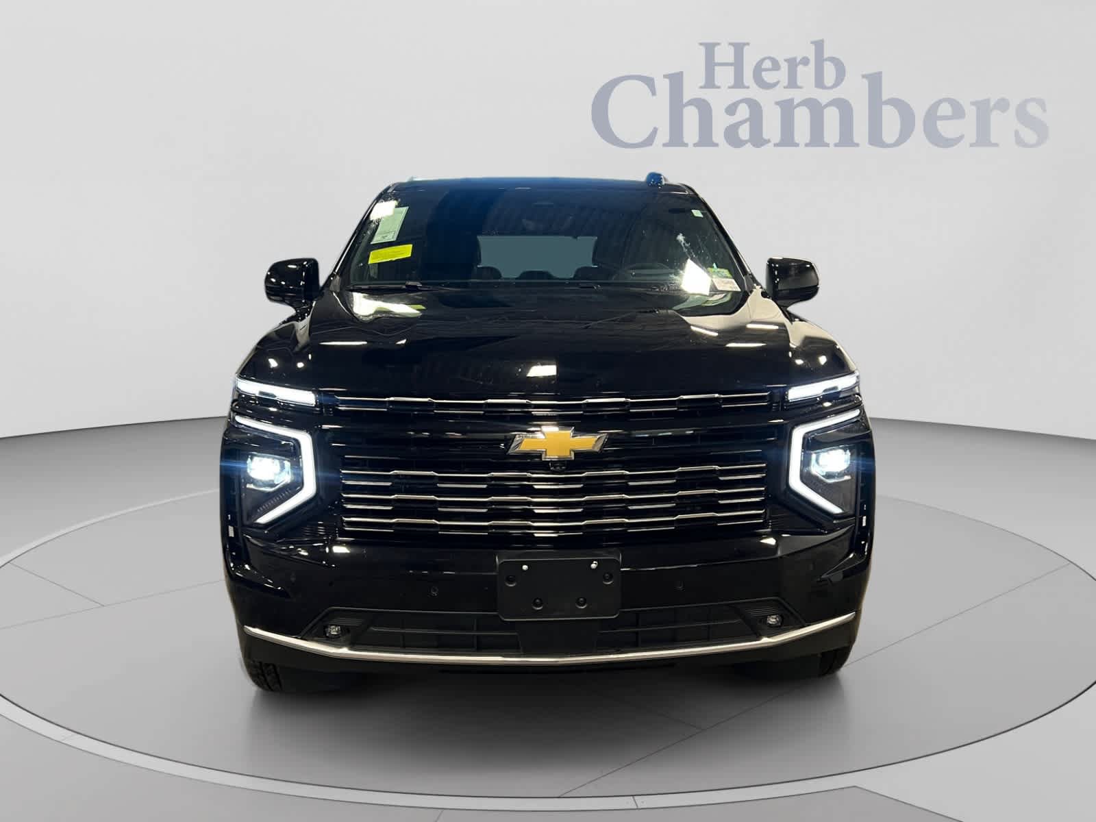 New 2026 Chevrolet Tahoe High Country w/ Sun And Tow Package AWD/4WD image 2