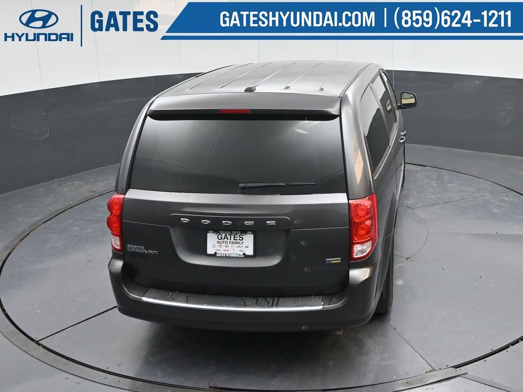 Used 2016 Dodge Grand Caravan SE image 35