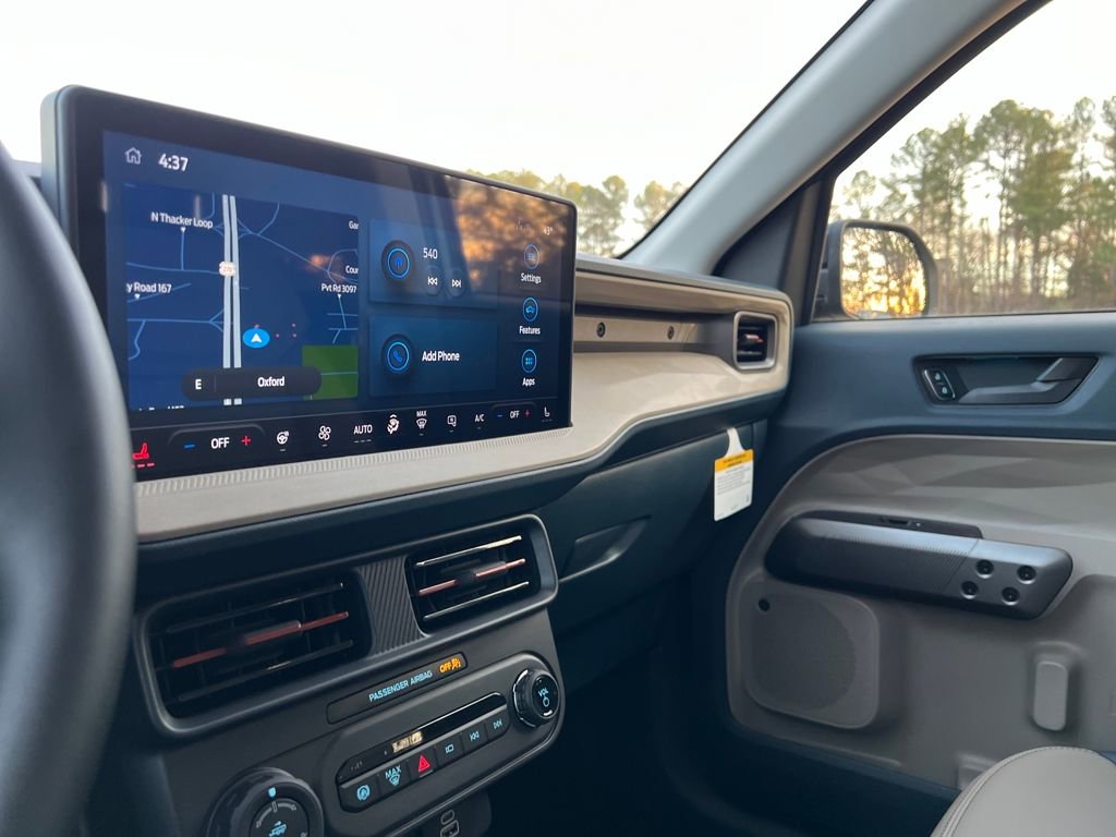 New 2025 Ford Maverick Lariat image 16