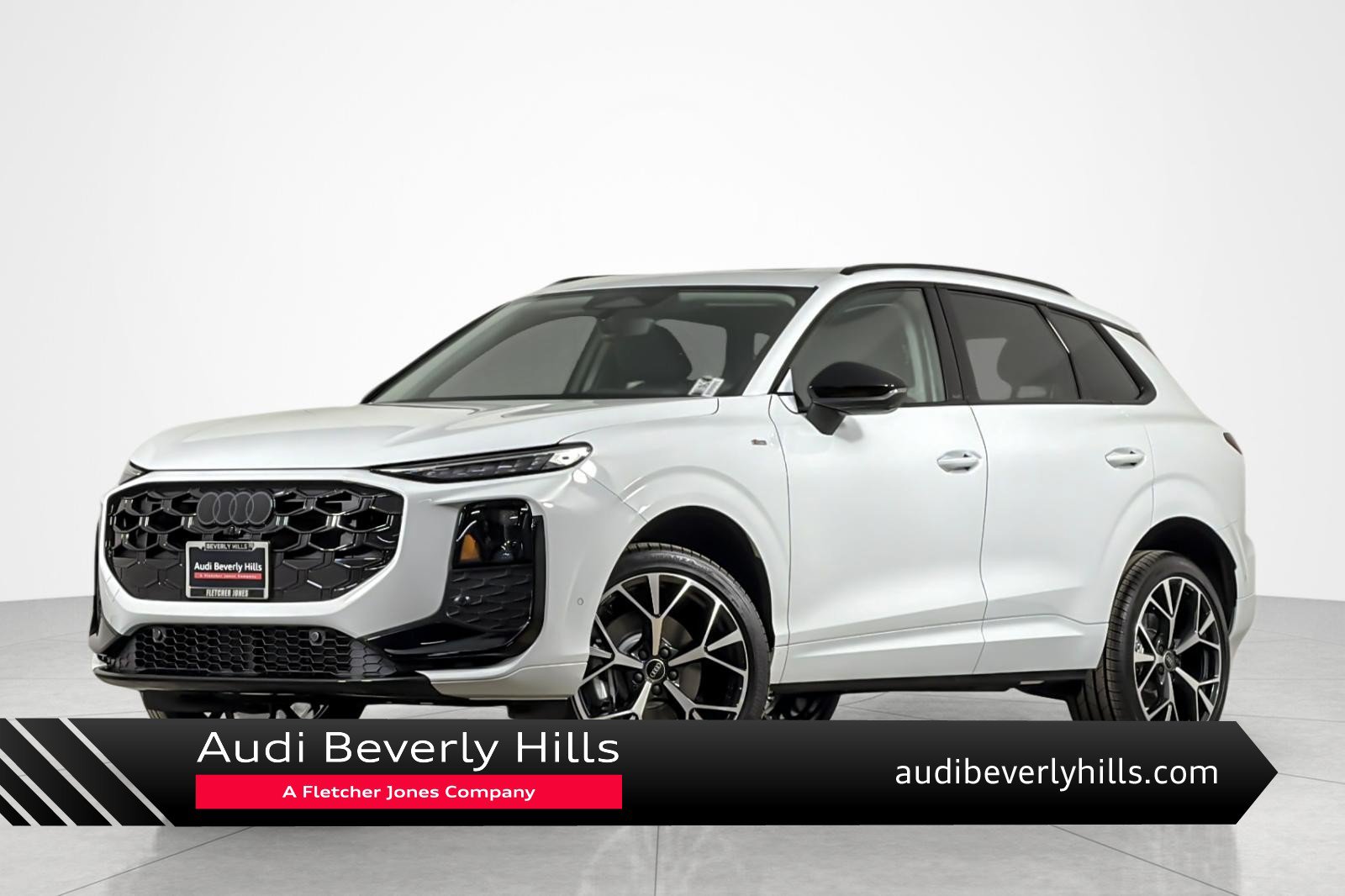 New 2026 Audi Q3 quattro 2.0T AWD/4WD image 1