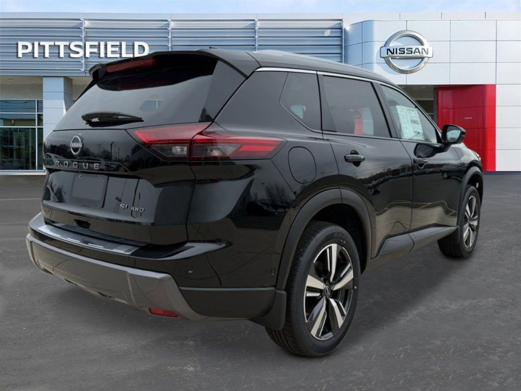 New 2025 Nissan Rogue SL w/ Tech Package image 3